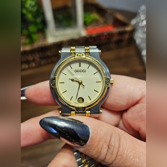 Gucci Watch 🩵 - Picture 4 of 6